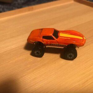 1975 Vintage micro Hot Wheels Corvette